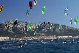 Marseille Kite Race. This is the end