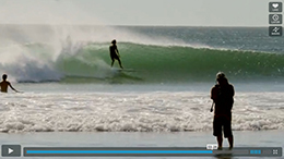 Plages noires, planches blanches