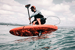 Session SUP Foil avec Matt Argentin à Byron Bay